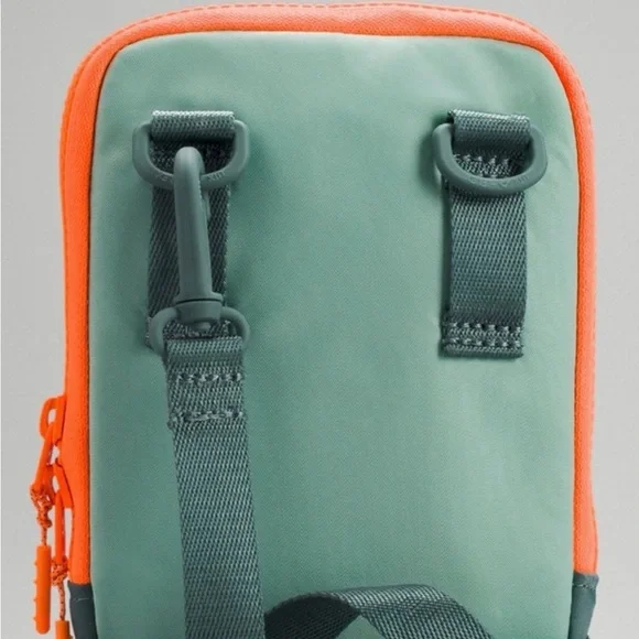 Lululemon easy access crossbody orange green bag travel casual bag - Picture 3 of 9